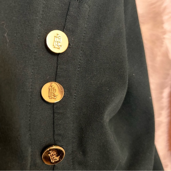 Ralph Lauren Lauren Hunter Green Boat Neck Shirt with Gold Logo Buttons Size med - Picture 5 of 7